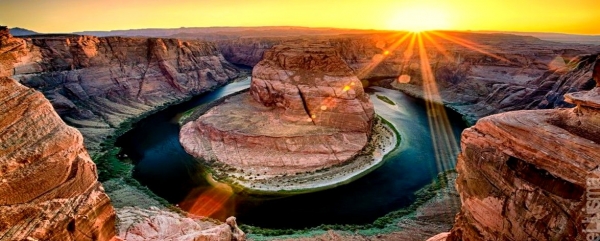 Horseshoe Bend - Eddie Lluisma - 11341495